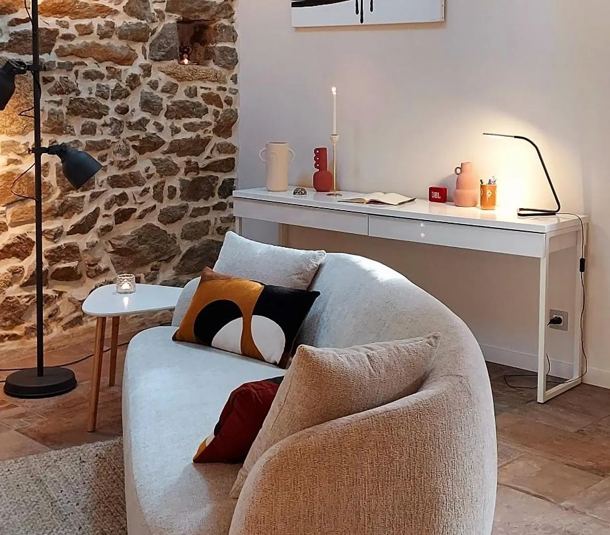 Maison De Contes En Amoureux 타든